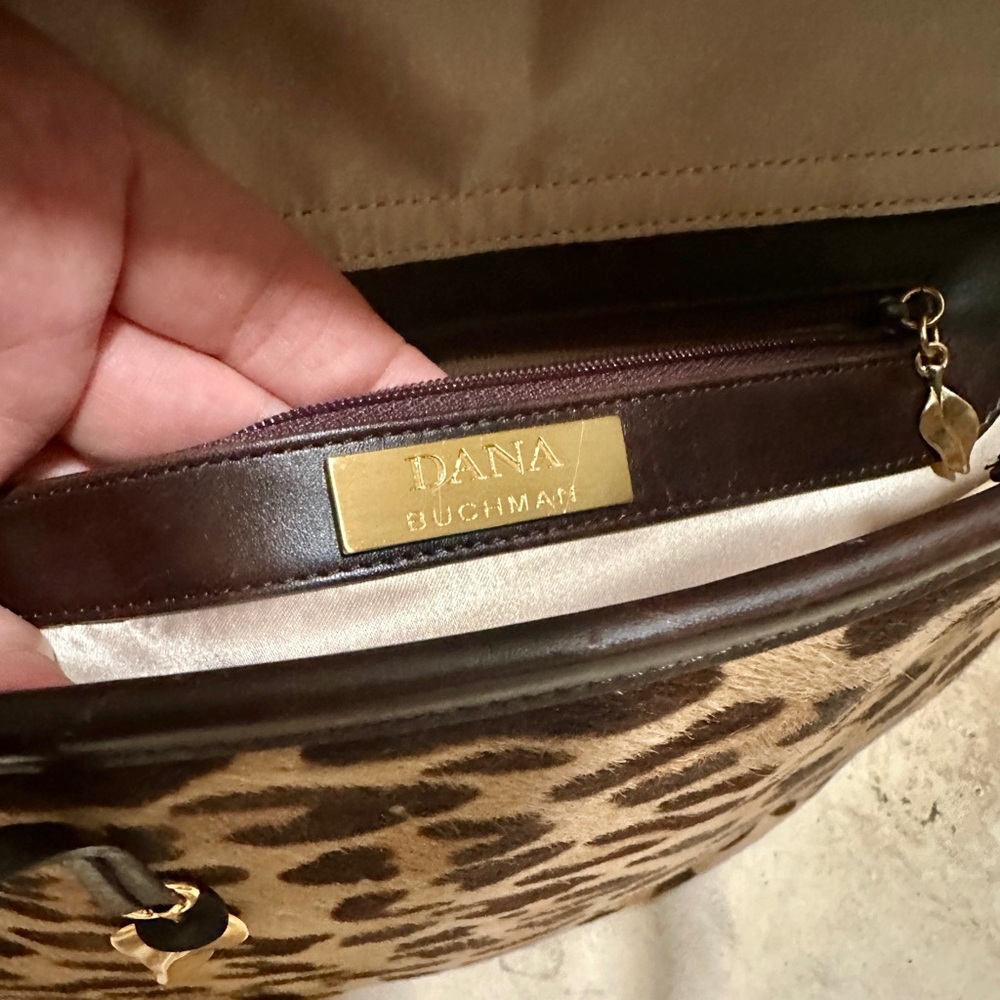 Dana Buchman Leather w/Leopard Pony Fur Tote & Gold Details - Picture 6 of 11